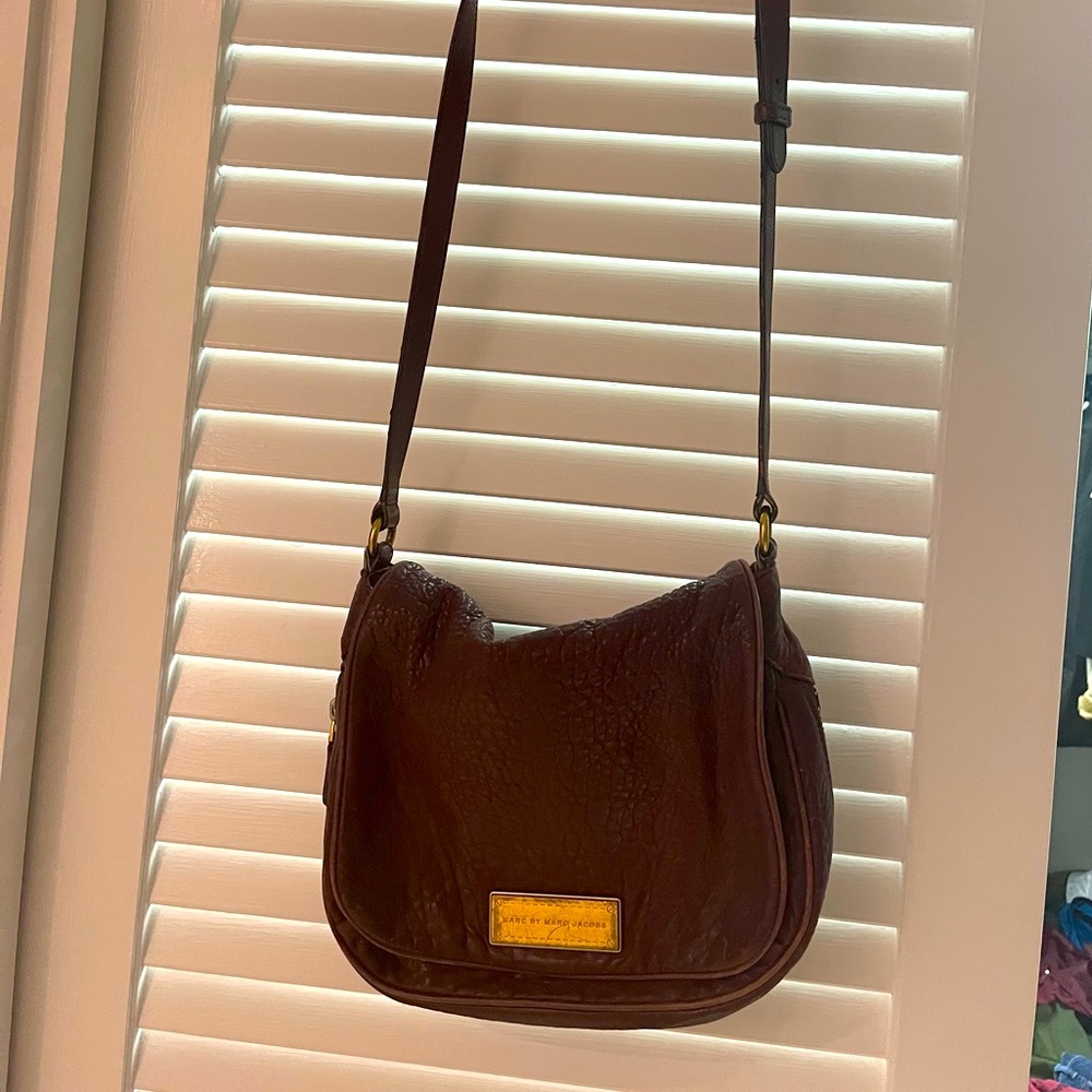 MARC BY MARC JACOBS Flap Crossbody MERLOT